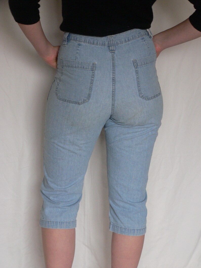 Vintage 90s High-Waisted Drawstring Soft Denim Capris US Size 8Medium