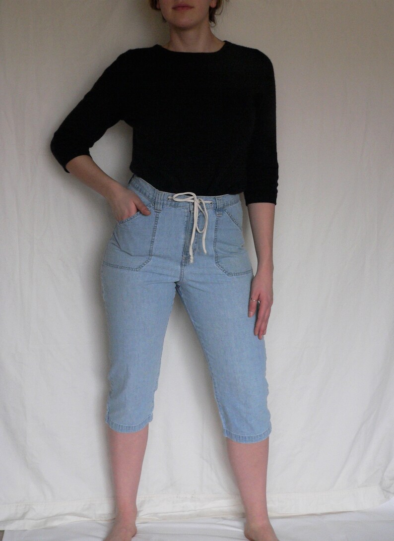 Vintage 90s High-Waisted Drawstring Soft Denim Capris US Size 8Medium