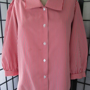 1960's 70's vintage red and white stripe blouse, button up front, feature collar with 3/4 blouson sleeves image 5