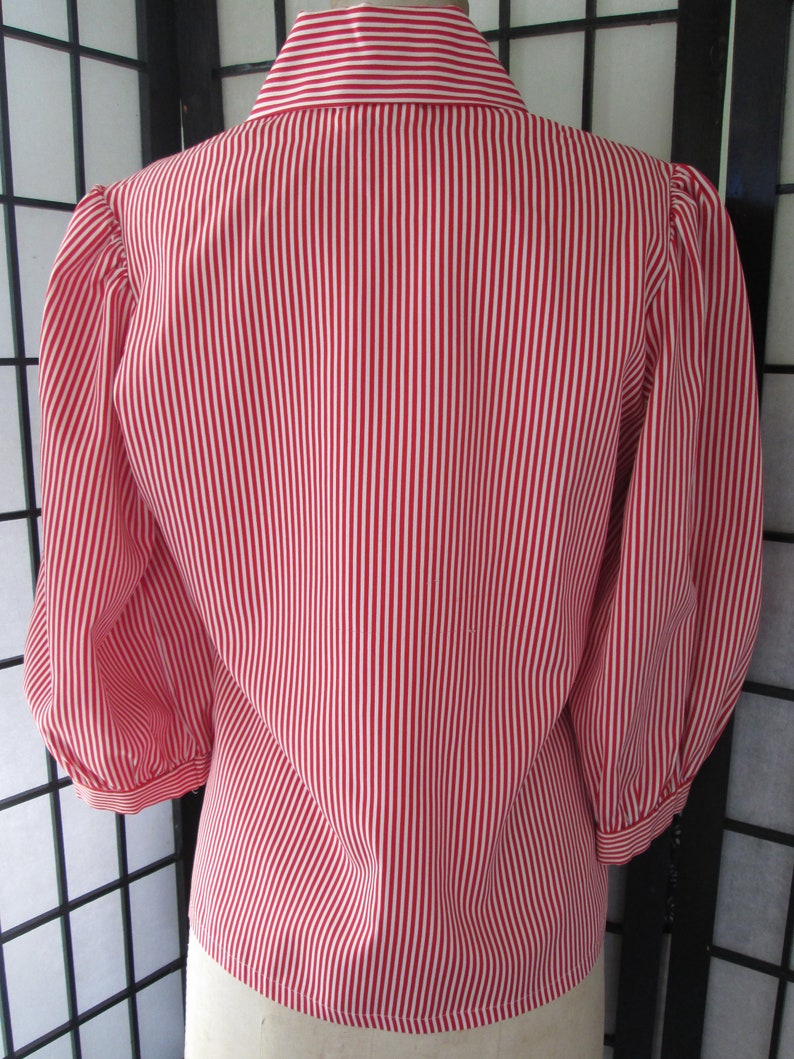 1960's 70's vintage red and white stripe blouse, button up front, feature collar with 3/4 blouson sleeves image 3