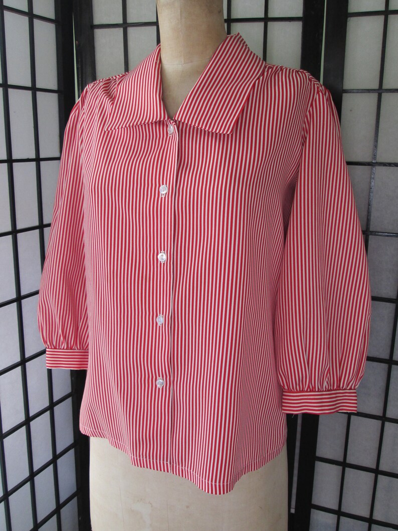 1960's 70's vintage red and white stripe blouse, button up front, feature collar with 3/4 blouson sleeves image 2