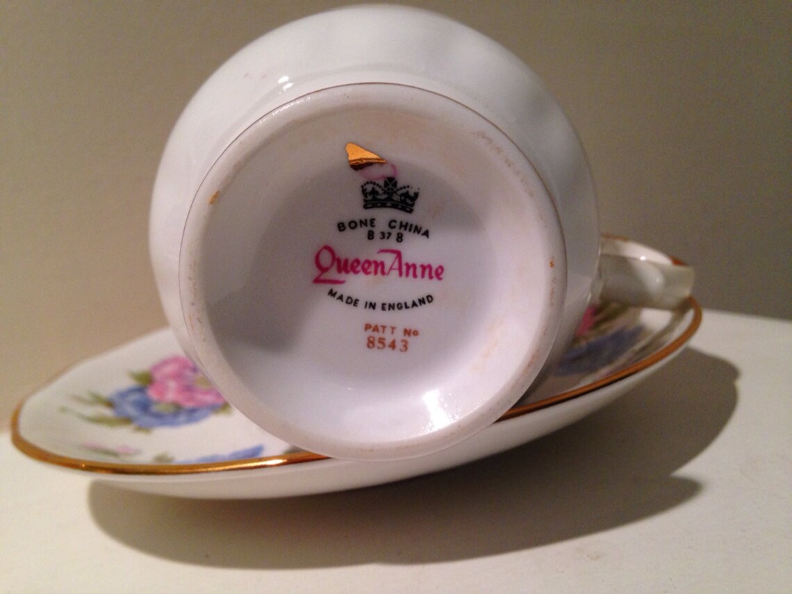 Vintage Queen Anne Bone China Tea Cup and Saucer Pattern 8543 Etsy