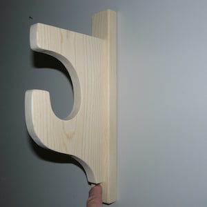 Shelf Bracket / Rod Holder