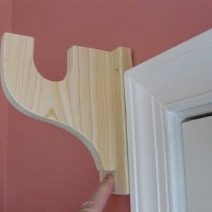 Small Shelf Brackets with Rod Support