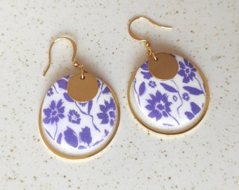 Hand Painted Blue Flower Polymer Clay Statement Earrings. 14k Gold Plated Minimalist Clay Earrings, Boho chic jewelry, Handmade jewelry gift