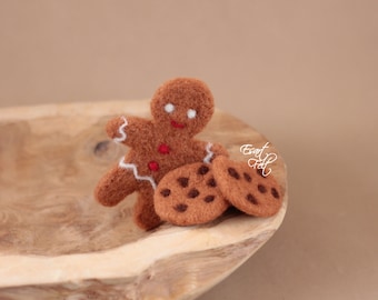 felted newborn prop, felted cookies with chocolate, felted photography props photo prop cookies