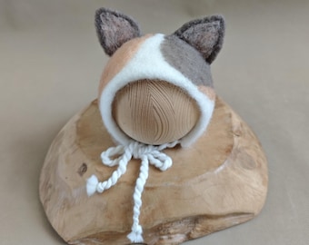 Gereserveerde/gevilte hoed voor pasgeboren katten
