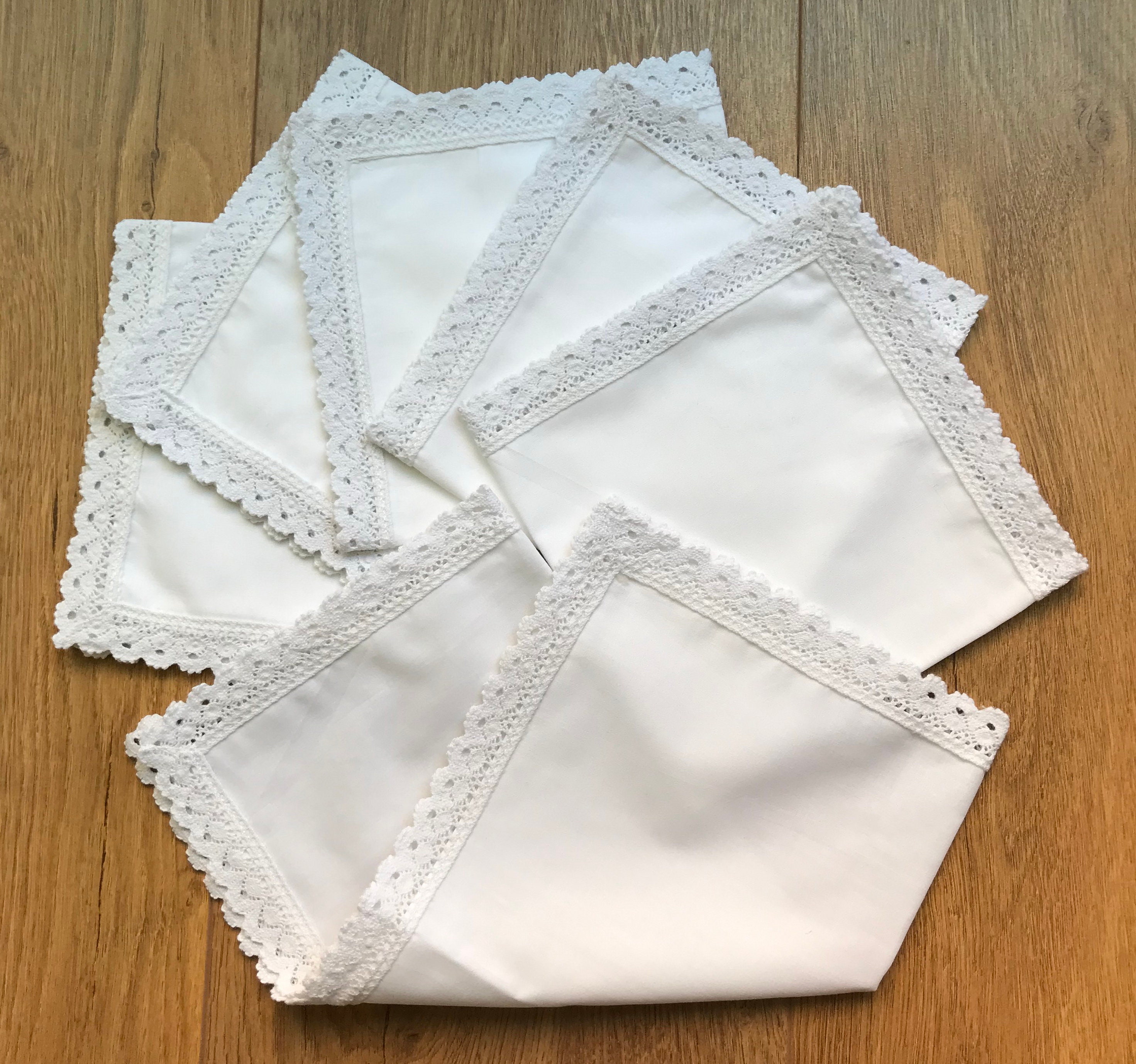 Minhcraft White Cotton 11x11 Ladys handkerchiefs with Scalloped Edge Size 11.0 White