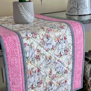 Quilted Table Runner for Easter, Reversible Table Runner, Spring Table Runner with wild flowers, Floral Table Runner, Easter Bunny Runner