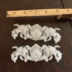 2 resin appliqués for furniture and crafting shabby chic