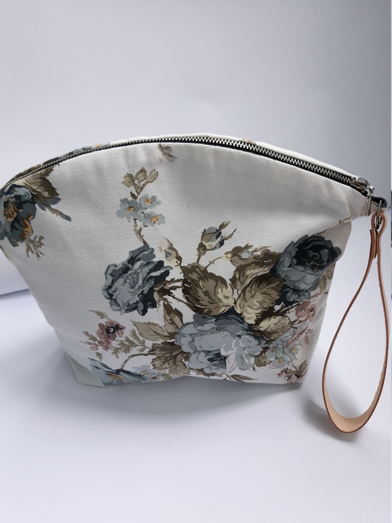 Italian Vegetable Tanned Leather Strap Big Cotton Floral Print Drawstring Bag