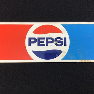 Vintage Original 1970&#39;s Metal Pepsi Advertising Sign. Pepsi-Cola Soda.