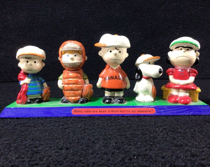 Rare Vintage Peanuts Baseball Team Ceramic Figures 1971 Charlie Brown