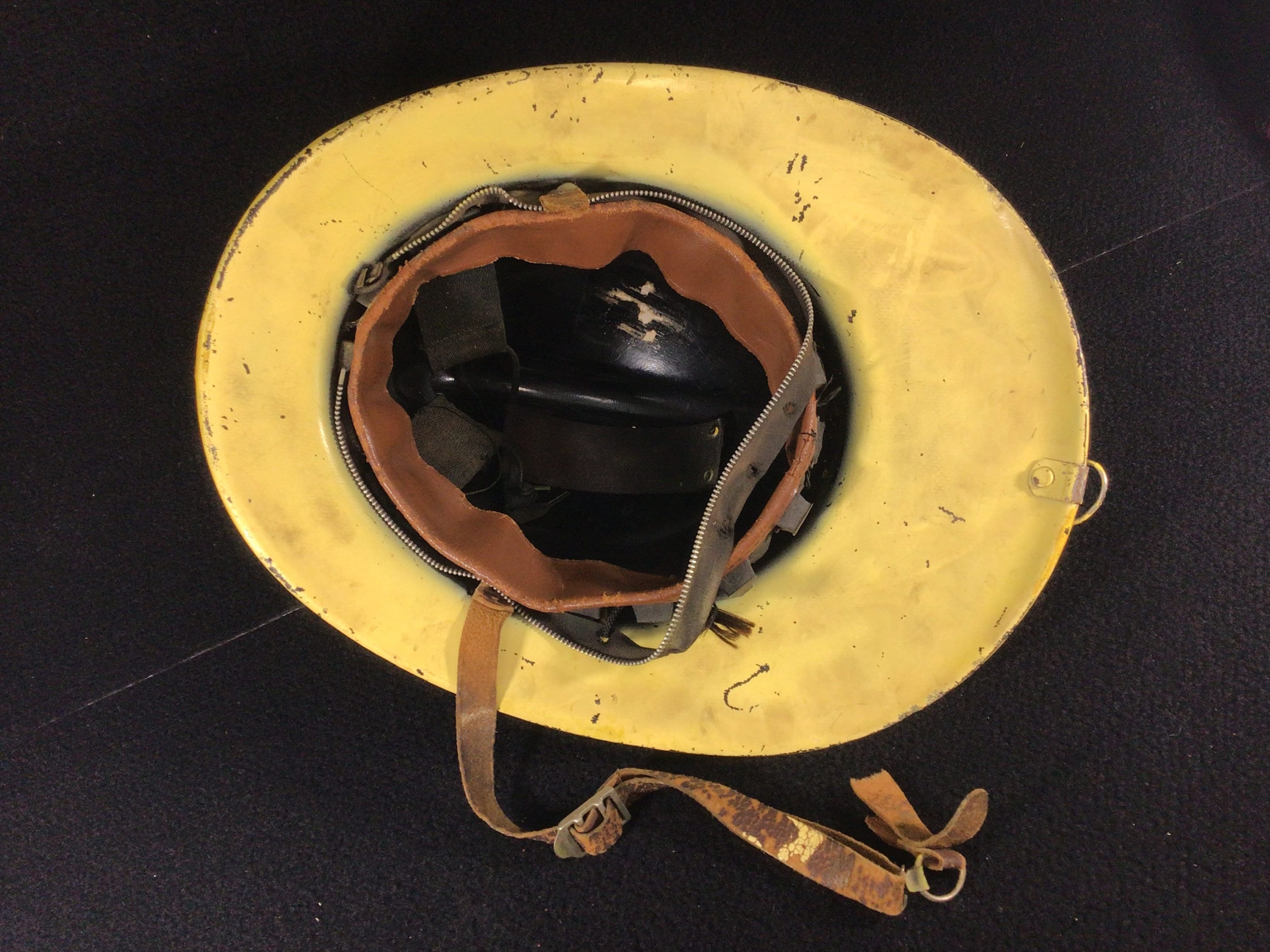 Vintage MSA Skullgard Fiberglass Firemans Fire Fighters Helmet W