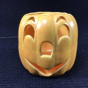 Vintage Haeger Ceramic Jack O&#39; Lantern Pumpkin Halloween Votive Candle Holder.