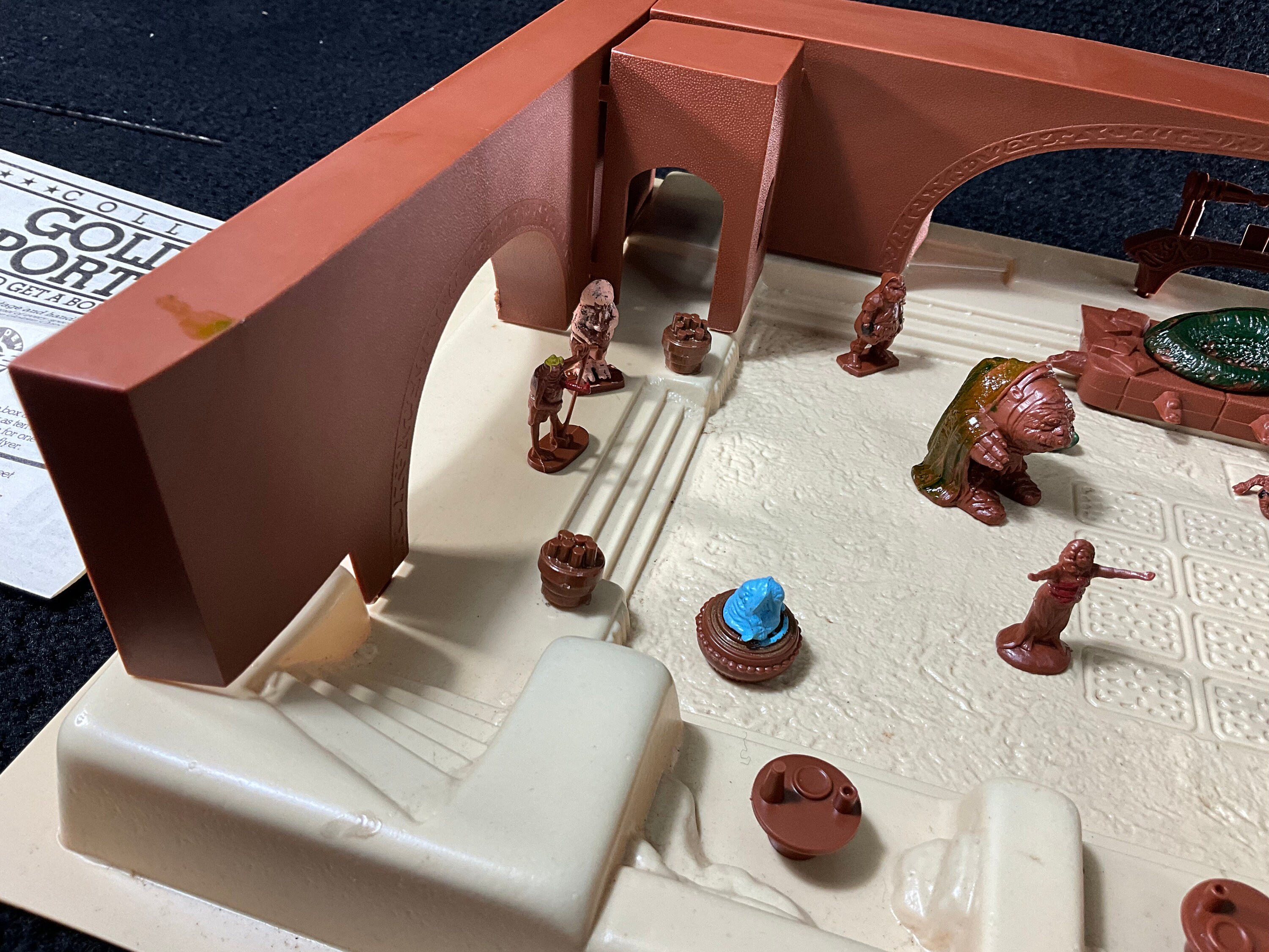 Vintage 1983 Return of the Jedi Jabba the Hutt Throne Room