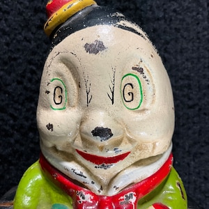 Original Vintage Cast Iron Painted Humpty Dumpty Coin Bank. 1930&#39;s