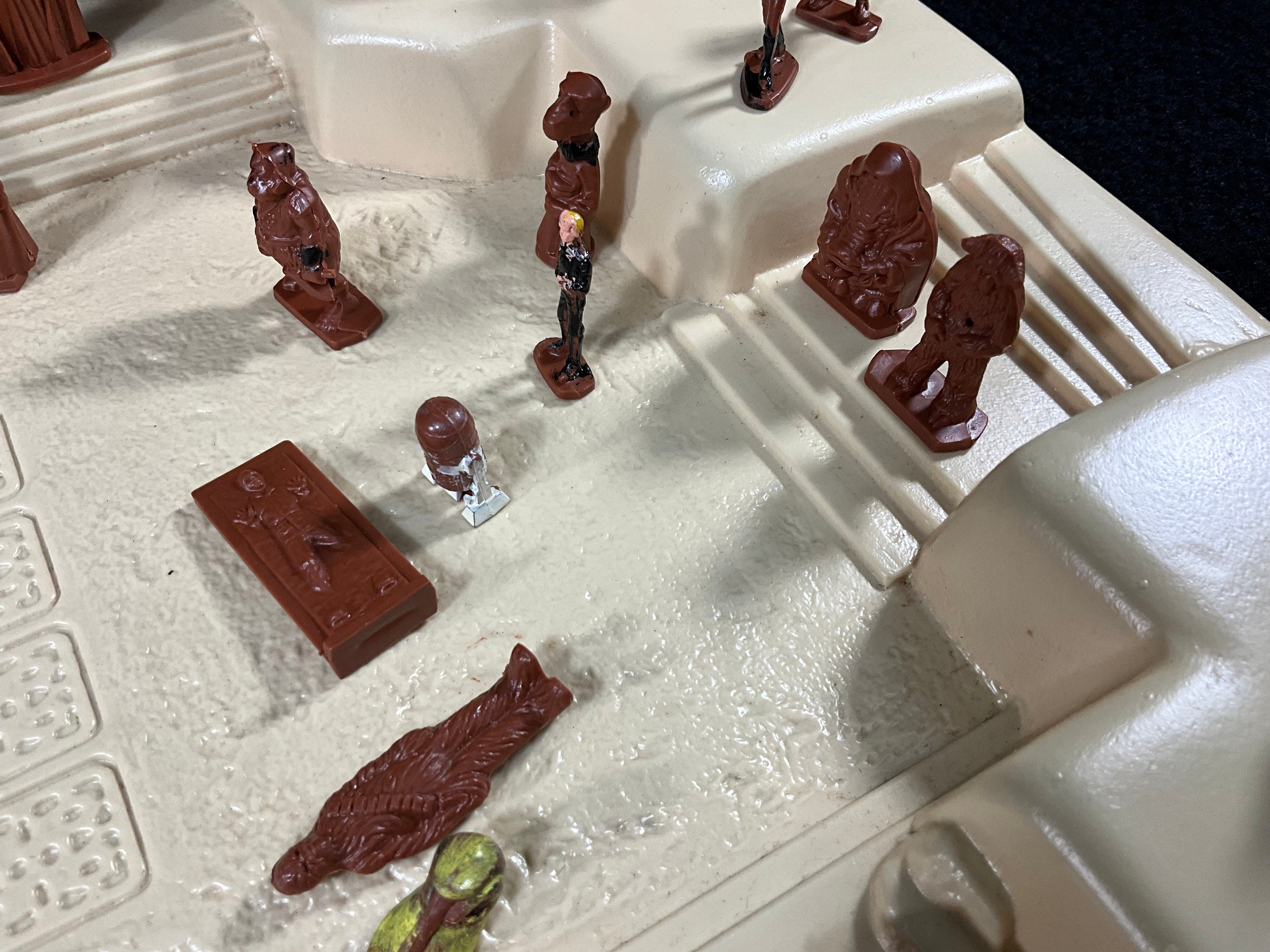 Vintage 1983 Return of the Jedi Jabba the Hutt Throne Room Action