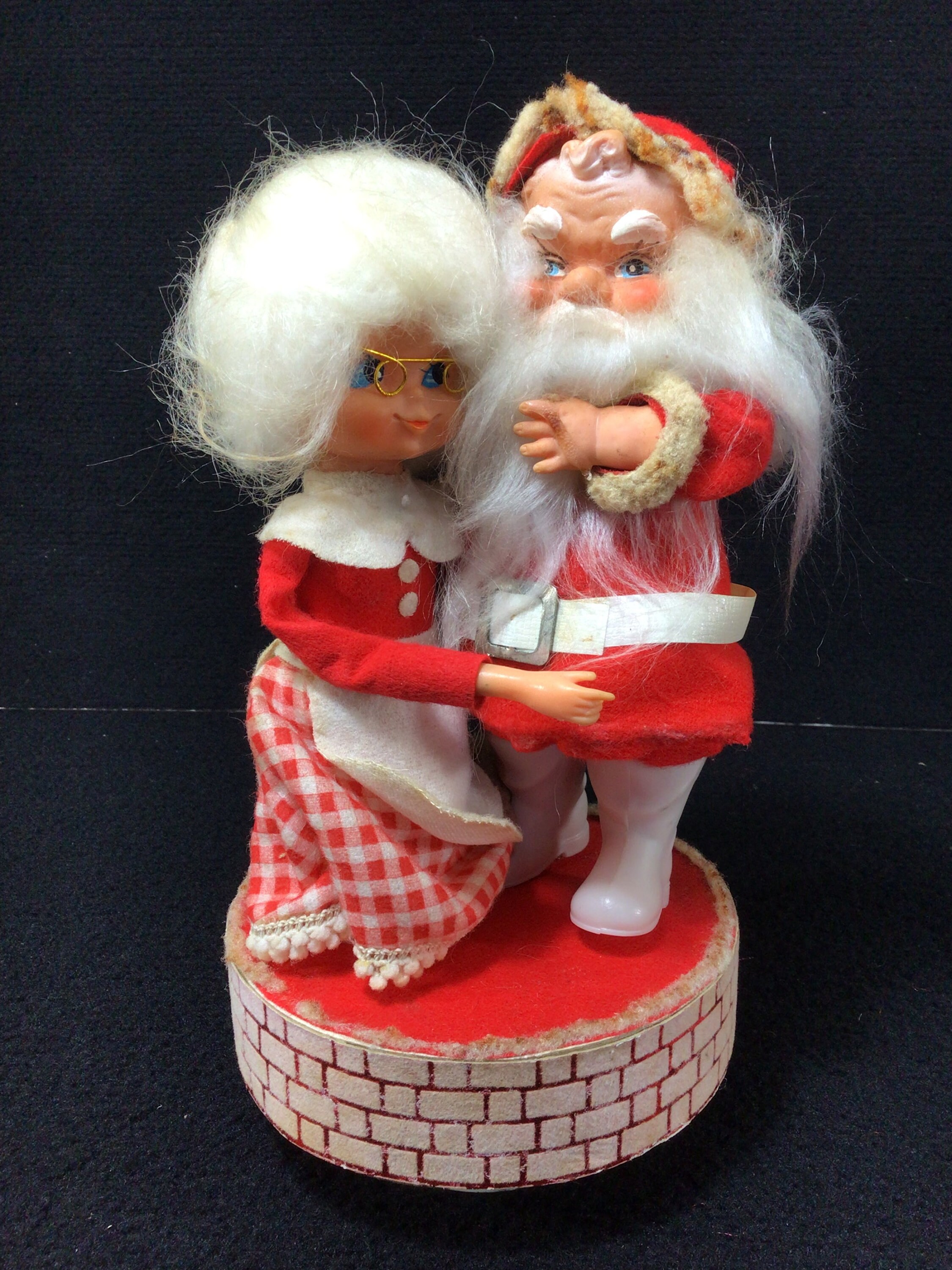 Hallmark Mrs. Claus' Cupboard Keepsake Miniature Ornaments With Display  Piece 1994 NOS Signature Collection Expo Event Piece Wood Hutch 