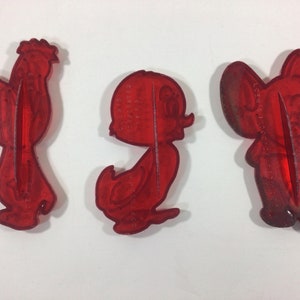 Vintage Classic Cartoon MGM Red Plastic Loew's 1956 Cookie Cutters Droopy Jerry Lucky Ducky