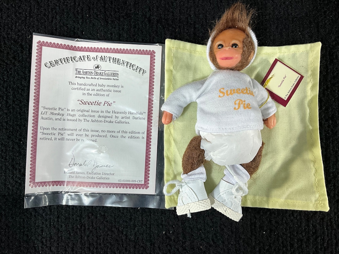 Vintage Ashton Drake Retired Lil Monkey Hugs Monkey Doll 
