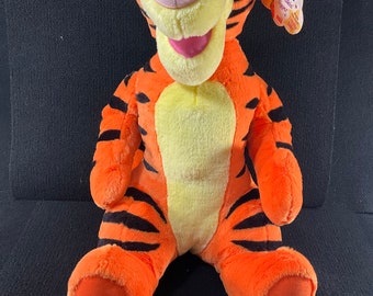 Vintage 2000 Fisher-price Pooh Talkie' Tigger 24
