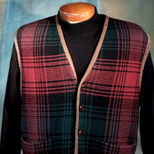 Vintage Tommy Hilfiger Wool Cotton Blend Plaid Vest Waistcoat Red Black Green Tartan Plaid Large Wool Back Plaid Leather Trim