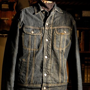 Vintage Lee Sherpa lined Blue Jean Denim Jacket Diamond Stitched Lined Sleeves tagged M early 70's Men or Women image 4