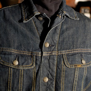 Vintage Lee Sherpa lined Blue Jean Denim Jacket Diamond Stitched Lined Sleeves tagged M early 70's Men or Women image 3