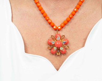 Vintage parure set '70s orange necklace and earrings pendent