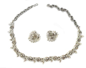 BSK vintage parure set '70s rhinestones choker and earrings for women