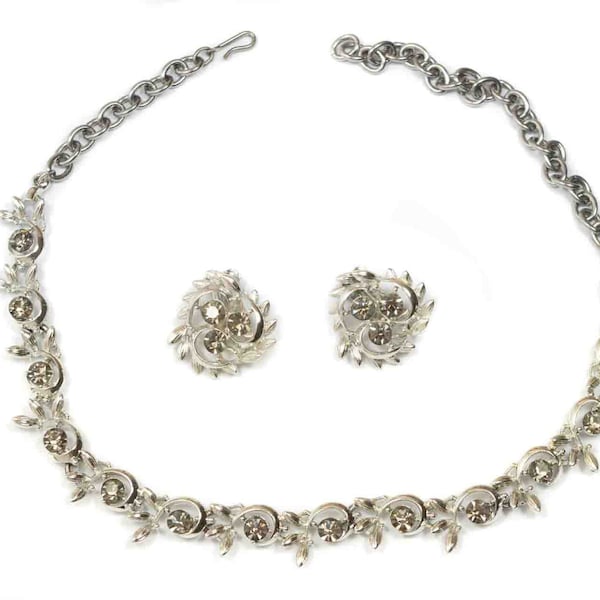 BSK vintage parure set '70s rhinestones choker and earrings for women