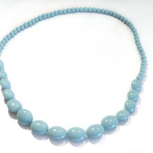 Vintage '80s light blue resin beads necklace for women image 2