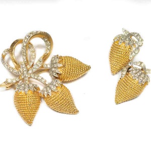 CORO parure set vintage anni '50 spilla e orecchini con clip. immagine 3