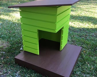 The Pad - Outdoor Dog House