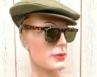 Bundle of 13 Vintage French worker caps, Deadstock 1950s hat shop