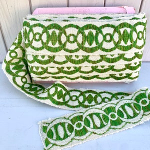 Wide French vintage upholstery braid trim, 2m or 3m of stunning wool passementerie, green geometric pattern on natural linen ecru