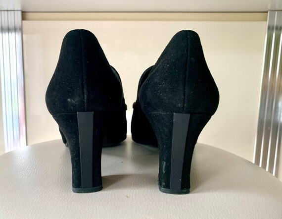 Vintage black suede pumps, leather shoes made in … - image 7