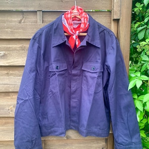 Vintage NOS Italian chore jacket, short cropped style, mechanic worker Indigo blue workwear, bleu de travail, Mens size XL, EU size 52