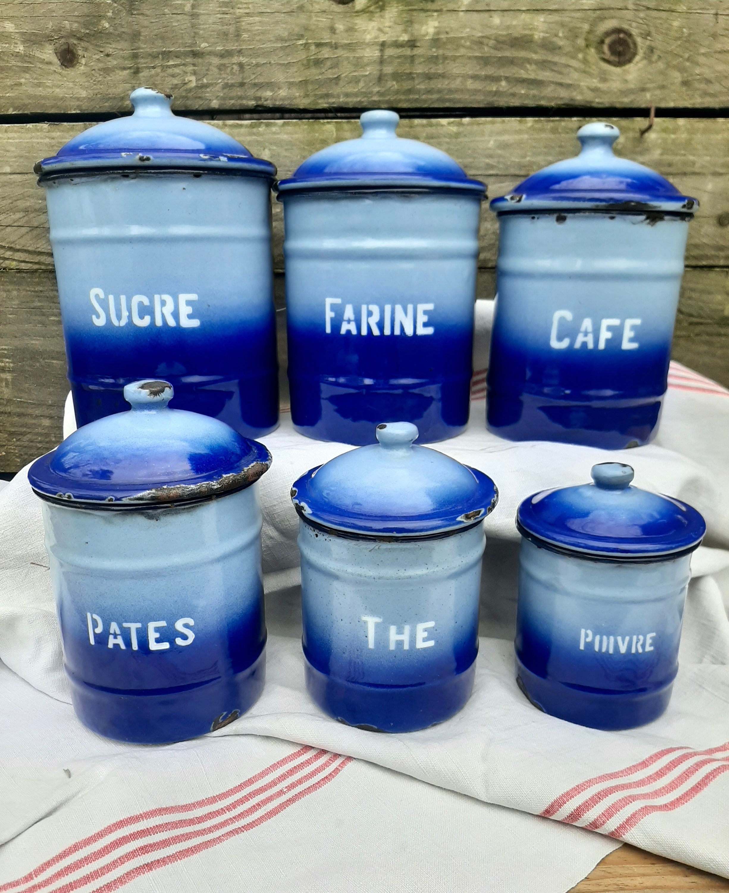 Ensemble Complet de Pots d'épices en Émail Vintage Français, Bidons Nidification Bleus, Ferme Campag