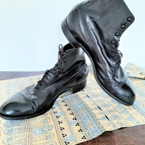 1970s Boys Boots  NOS Brown Lace Up Ankle Boots Workwear Unworn  Youth Boy/'s size 2