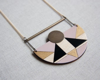 Semicircle wooden necklace, light violet, pale violet, black and gold necklace, long necklace, modern art déco necklace, geometric jewelry