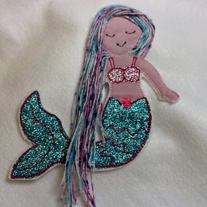 Embroidery file mermaid in 2 variants doodle application image 1