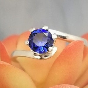 Blue Sapphire Bypass Crescent Handmade Ring