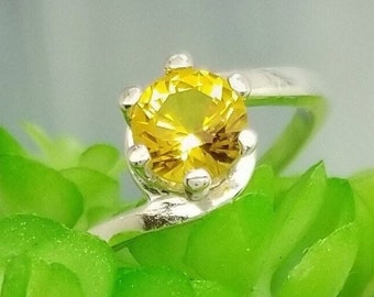 Yellow Sapphire Bypass Crescent Handmade Ring