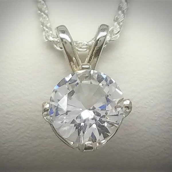 White Sapphire Silver Pendant & Necklace