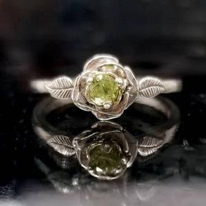 Peridot Rose Petal Flower Ring image 7