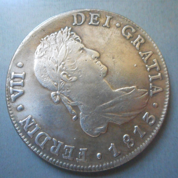 Intéressant pièce de monnaie ancienne réplique - espagnol (colonies) 1813 daté 8 Reals pièce de monnaie. Frappé sous le règne de Ferdinand VII.