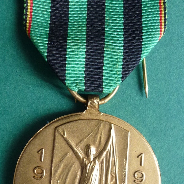 Offizielle ehemalige belgische Gefangene des Zweiten Weltkriegs Gedenkmedaille. Gedenken an 30 Jahre Befreiung. (1945-1975)