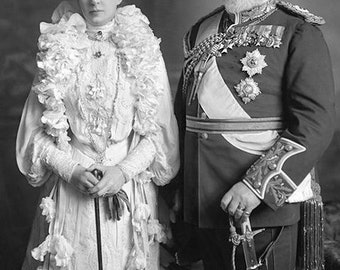 Reproduced British Royalty Photograph Circa 1902. King Edward VII & Queen Alexandra. Postcard Size.
